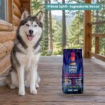 Perro junto a Primal Spirit 60% Wilderness Pienso para Perros Adultos de Alpha Spirit