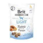 Bolsa de 150 g del snack Brit Care Functional Light con conejo y papaya para perros